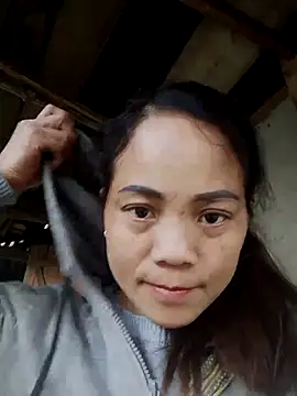 bela-hayes online show from November 2025 12:46:02 AM