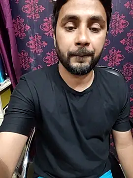 Cute Lucky online show from April 2026 09:22:02 AM