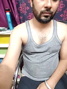 Cute Lucky online show from April 2026 08:45:01 AM