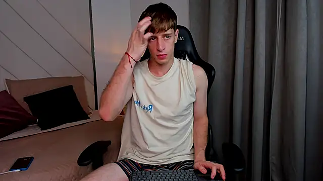 Snapshot of Ostin_Saints chatting on November 2025 03:27:02 PM Ostin Saints online show from November 2025 03:27:02 PM