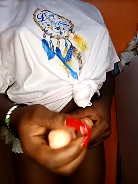 Snapshot of AngelaGraceY chatting on November 2025 07:37:02 PM AngelaGraceY online show from November 2025 07:37:02 PM