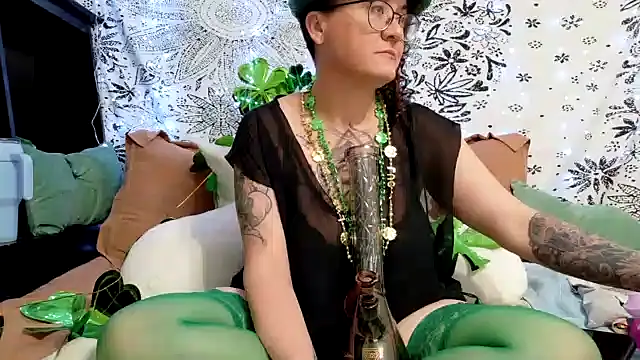 sareberr420 online show from March 2026 02:09:02 PM