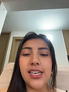 Snapshot of Sammyy_torres chatting on June 2026 09:51:01 PM Sammyy torres online show from June 2026 09:51:01 PM