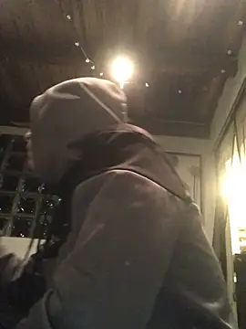 Spielzeugtwink online show from March 2026 10:58:02 PM