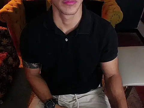 Snapshot of tayler_luke chatting on December 2025 01:22:02 AM tayler luke online show from December 2025 01:22:02 AM