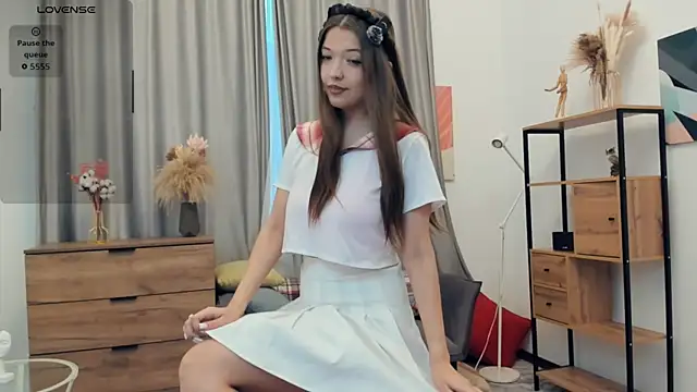 SalliePrutt online show from December 2025 07:39:01 AM