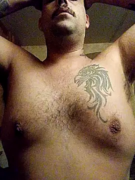 Snapshot of BigriskDaddy92 chatting on November 2025 12:05:02 PM BigriskDaddy92 online show from November 2025 12:05:02 PM