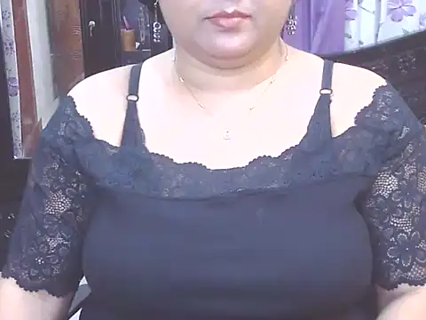 Snapshot of Natasha_pihu chatting on June 2026 05:08:01 PM Natasha pihu online show from June 2026 05:08:01 PM