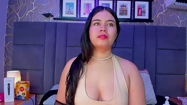 monserrat cutte online show from December 2025 04:12:02 PM