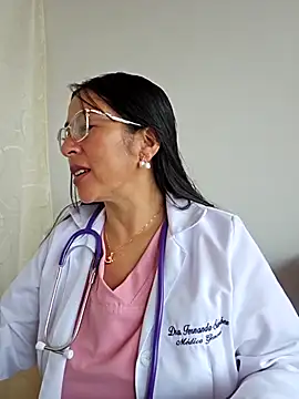 JustSamantha  online show from December 2025 02:12:02 PM