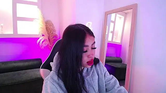 vallolett online show from April 2026 11:38:02 PM