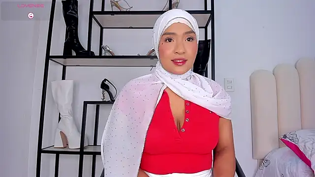 Amira-Zahra online show from July 2026 10:19:02 PM