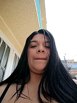 Layla-daring online show from January 2026 08:03:02 PM