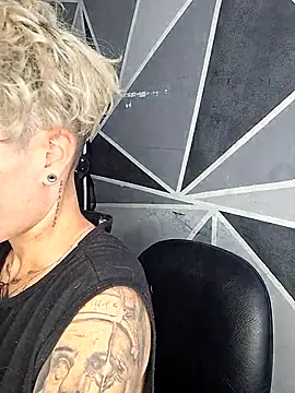 megan NL online show from January 2026 09:40:02 PM