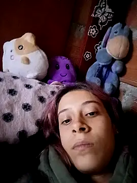 Snapshot of Pandita112 chatting on December 2025 01:36:01 AM Pandita112 online show from December 2025 01:36:01 AM