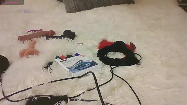 Snapshot of LisaHoneyLisa chatting on November 2025 07:28:01 PM LisaHoneyLisa online show from November 2025 07:28:01 PM