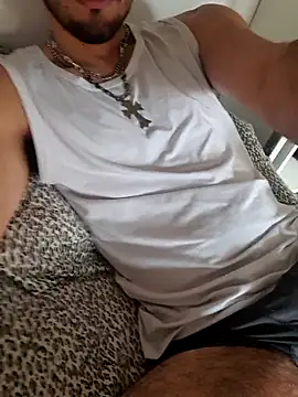 Auron merrow online show from April 2026 11:11:01 AM