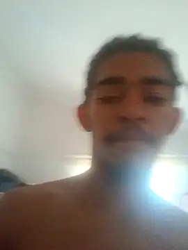 Eezxxx online show from February 2026 03:51:01 PM