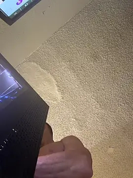 Snapshot of JockNThirsty chatting on July 2026 07:43:01 AM JockNThirsty online show from July 2026 07:43:01 AM
