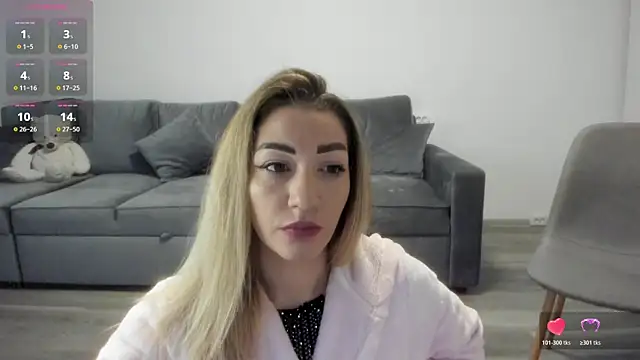 Snapshot of rossana_doll chatting on December 2025 06:40:02 AM rossana doll online show from December 2025 06:40:02 AM