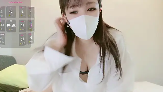 Snapshot of RUI_31 chatting on November 2025 10:34:02 PM RUI 31 online show from November 2025 10:34:02 PM