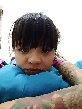 Snapshot of Cadence28 chatting on January 2026 04:31:02 PM Cadence28 online show from January 2026 04:31:02 PM