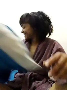 Snapshot of Cadence28 chatting on January 2026 04:58:02 AM Cadence28 online show from January 2026 04:58:02 AM