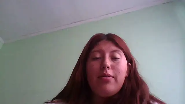 Snapshot of milaaagracee chatting on April 2026 01:57:02 PM milaaagracee online show from April 2026 01:57:02 PM