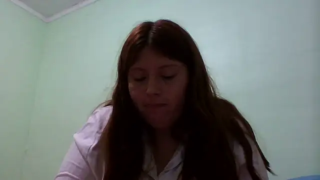 Snapshot of milaaagracee chatting on May 2026 12:19:01 AM milaaagracee online show from May 2026 12:19:01 AM