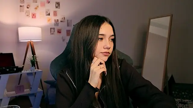 Vexorine online show from November 2025 07:16:02 PM