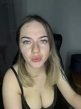 SoniaLav online show from January 2026 08:45:01 PM