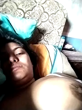 YouladyVidal online show from April 2026 01:09:02 PM