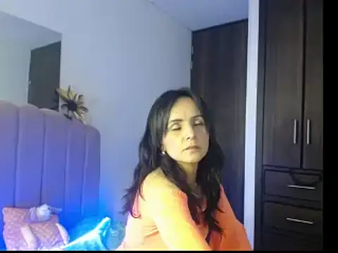 Juliana  lx online show from January 2026 05:27:02 PM