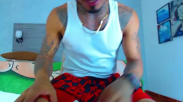 Snapshot of Hot_Latino_x chatting on January 2026 12:31:02 PM Hot Latino x online show from January 2026 12:31:02 PM