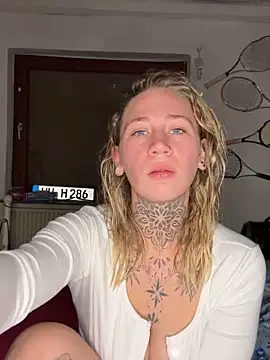 Antoniia69 online show from November 2025 05:14:02 PM