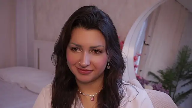 Snapshot of DovieMascall chatting on November 2025 07:41:02 AM DovieMascall online show from November 2025 07:41:02 AM