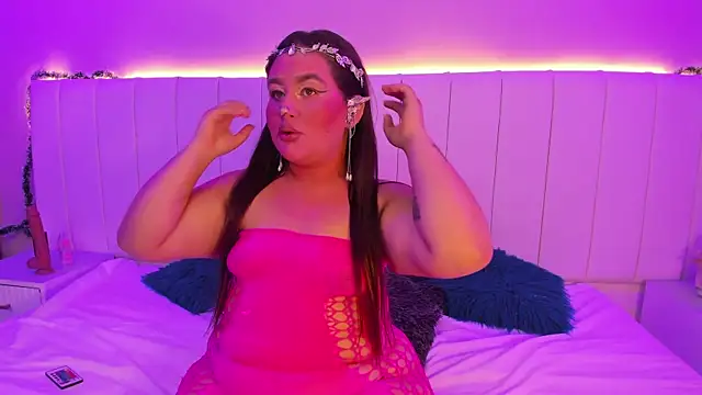 Snapshot of laurengarcia chatting on November 2025 09:24:01 AM laurengarcia online show from November 2025 09:24:01 AM