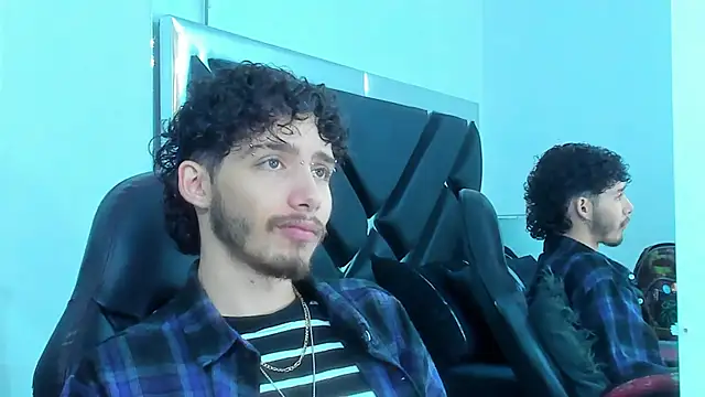 JojoBraando online show from November 2025 11:51:01 PM