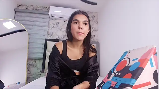 Snapshot of lili_jhonson chatting on November 2025 12:07:01 PM lili jhonson online show from November 2025 12:07:01 PM