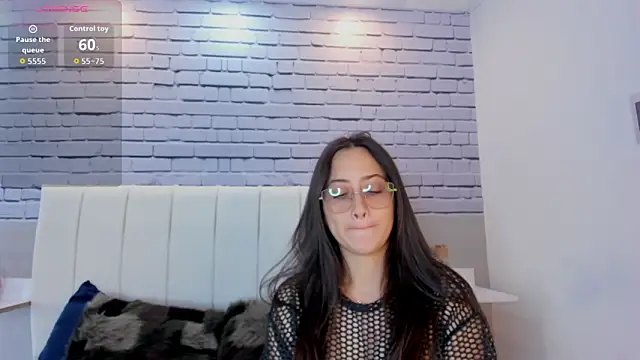 SophieeMoore online show from February 2026 01:39:01 PM