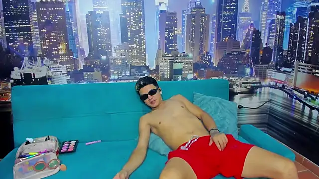 play hard66 online show from December 2025 04:22:01 PM