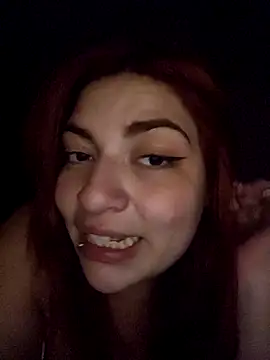 Snapshot of mila_curvy chatting on February 2026 05:17:01 AM mila curvy online show from February 2026 05:17:01 AM