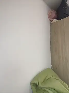 katthyasmitth online show from February 2026 05:17:02 PM