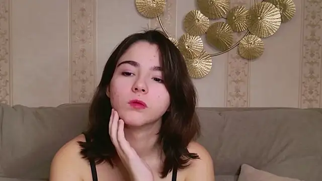 Wendy Finch online show from December 2025 09:12:02 PM