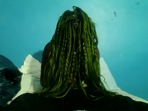 VirginPrincess06 online show from March 2026 12:30:02 PM