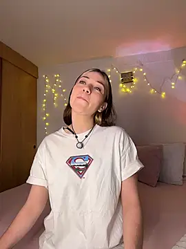 Snapshot of melissacloudlatin chatting on July 2026 02:03:02 AM melissacloudlatin online show from July 2026 02:03:02 AM