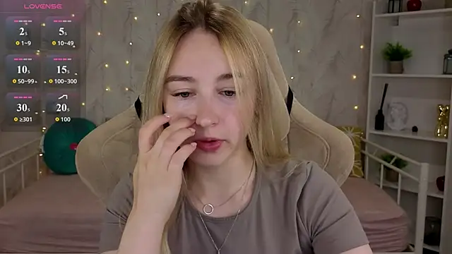 Shy Polly online show from July 2026 12:02:01 AM