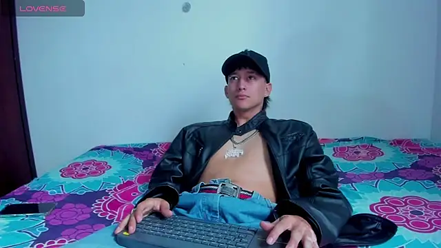 Snapshot of Darsel_night chatting on November 2025 07:39:02 PM Darsel night online show from November 2025 07:39:02 PM