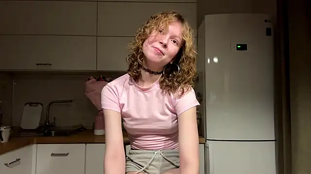 ElfriedaZwack online show from January 2026 03:17:02 PM