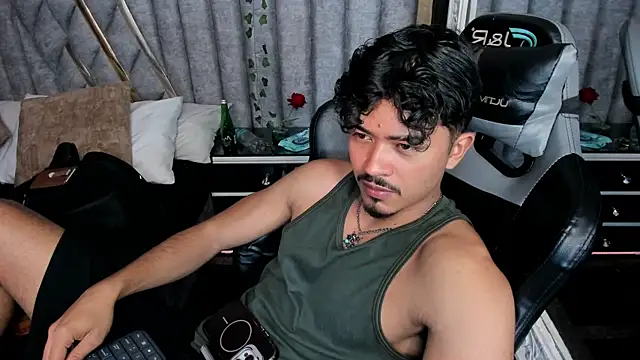 Snapshot of NicolaiKarav chatting on July 2026 12:56:02 AM NicolaiKarav online show from July 2026 12:56:02 AM